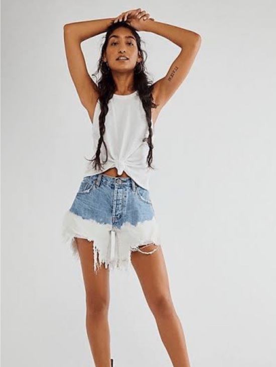 One Teaspoon Pants - SIZE 28, NWT ONE TEASPOON X FREE PEOPLE TIE DYE BLEACH DISTRESSED DENIM SHORTS